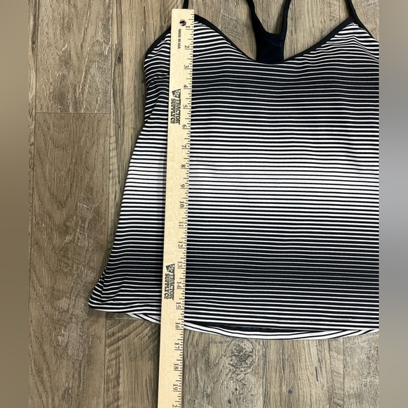 Nike Stripe Racerback Tankini - Picture 6 of 10